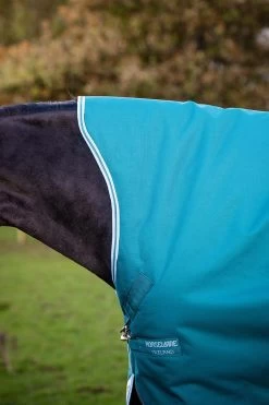 Amigo Bravo 12 Wug (250g Medium) - Storm Green With Aqua And Turquoise 8 Amigo Bravo 12 Wug (250g Medium) - Storm Green With Aqua And Turquoise -Equestrian Supplies AARW72 NECK